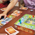 Dixit game card gameplay storytelling accompanied creative fun